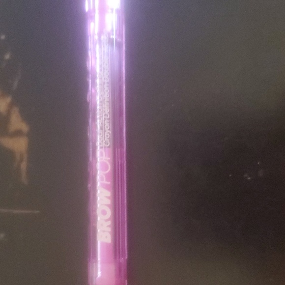 Kosas brow pencil - Picture 3 of 6